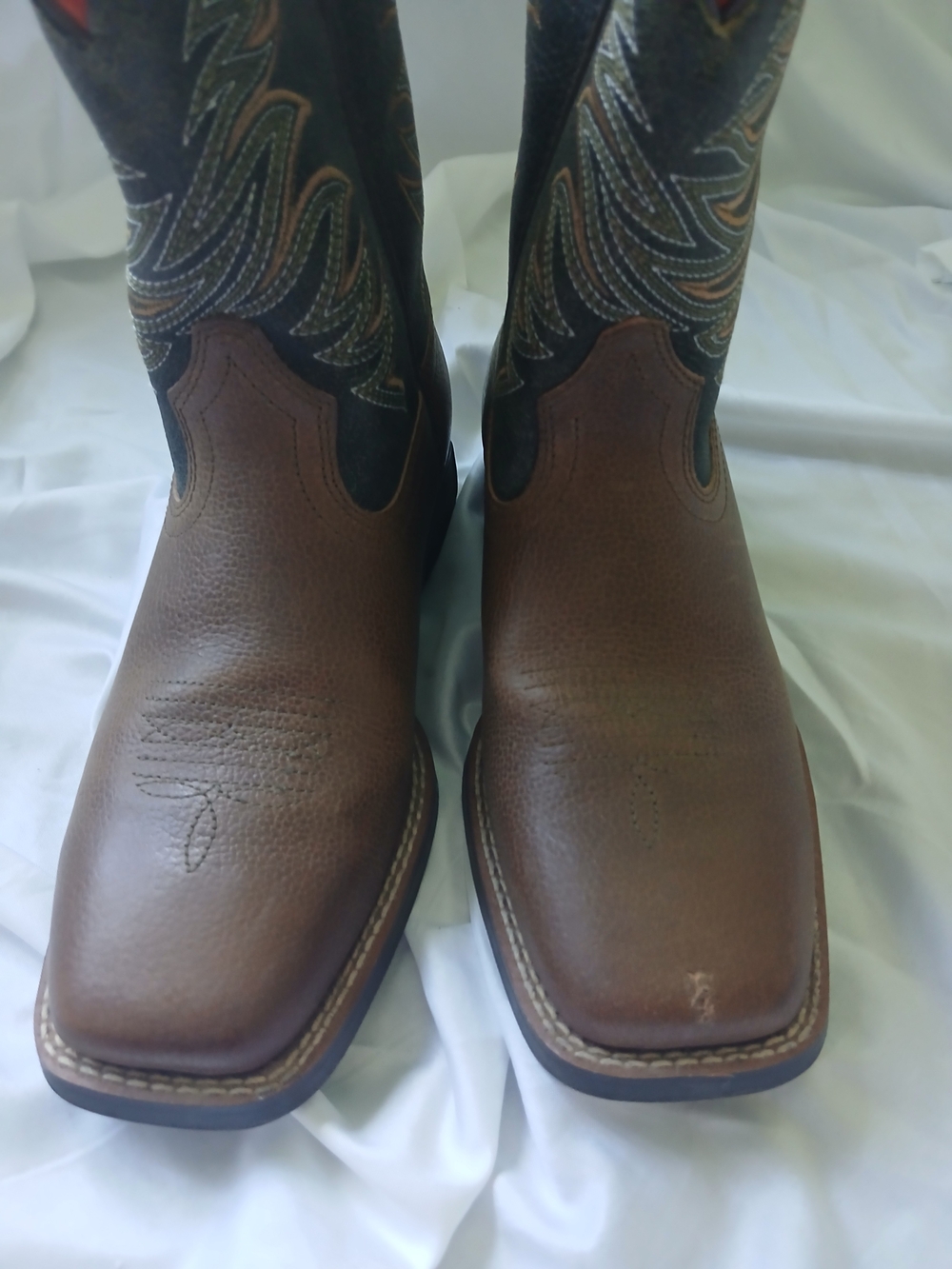 Ariat Tombstone Western Cowboy Boots Brown Leather Youth Sz 3.5 - Picture 3 of 10